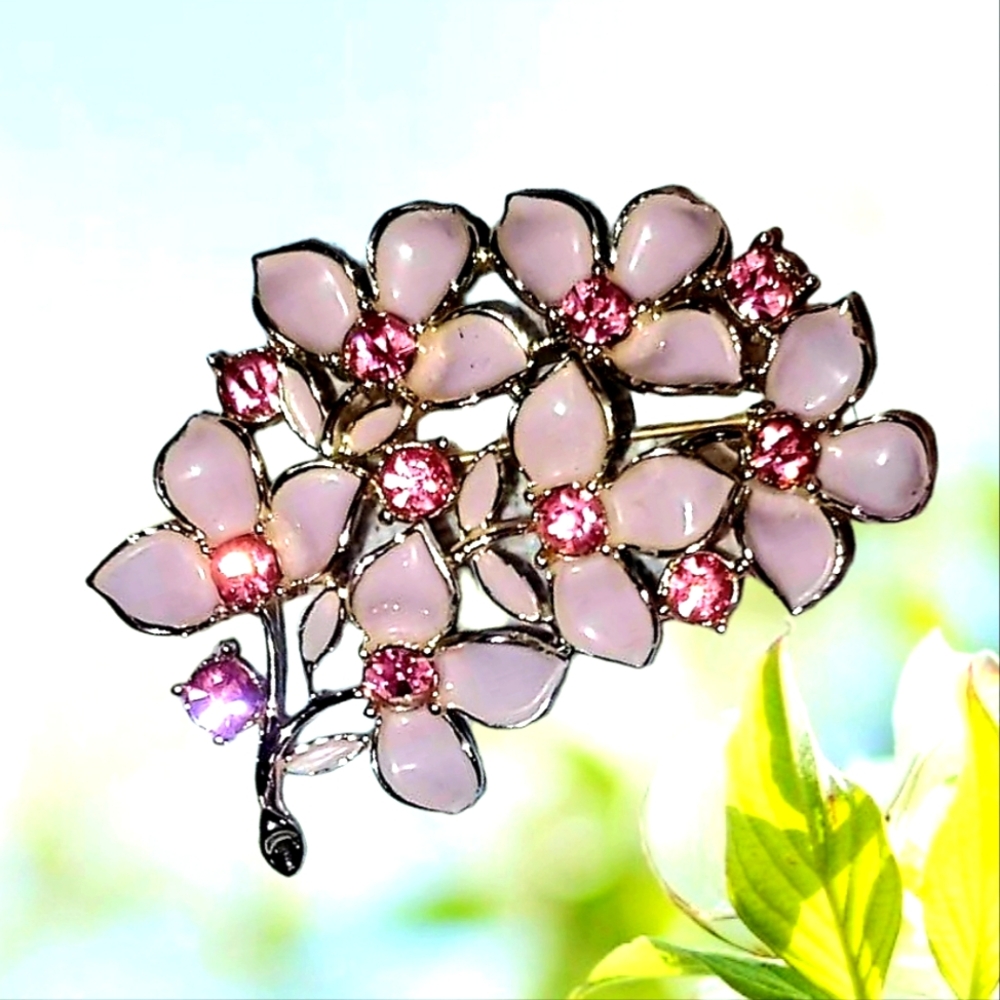 Sarah Coventry Vintage Dogwood Tree Flower Brooch Lilac Purple & Pink